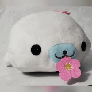 NWT Mamegoma Seal plush